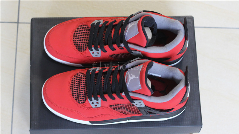 Authentic Air Jordan IV 4 Toro Bravo